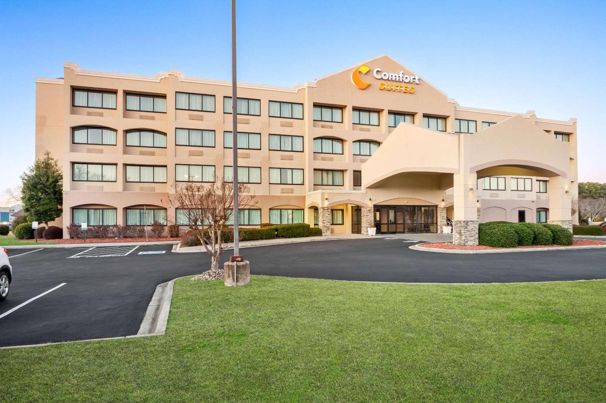 Comfort Suites Лъмбъртън Екстериор снимка