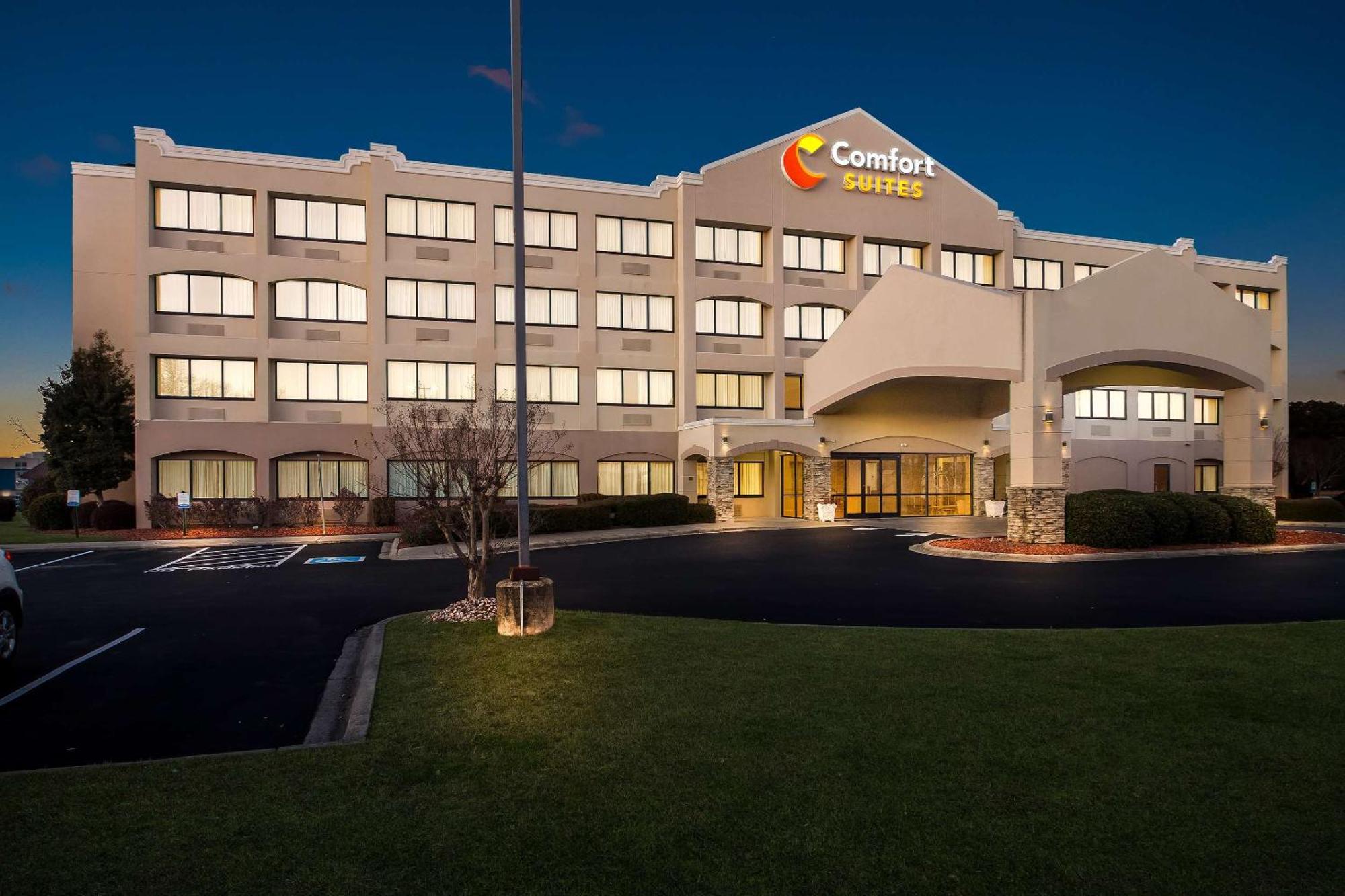Comfort Suites Лъмбъртън Екстериор снимка
